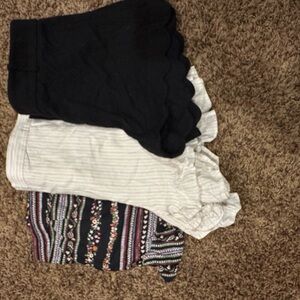 LOFT 3 pairs of shorts